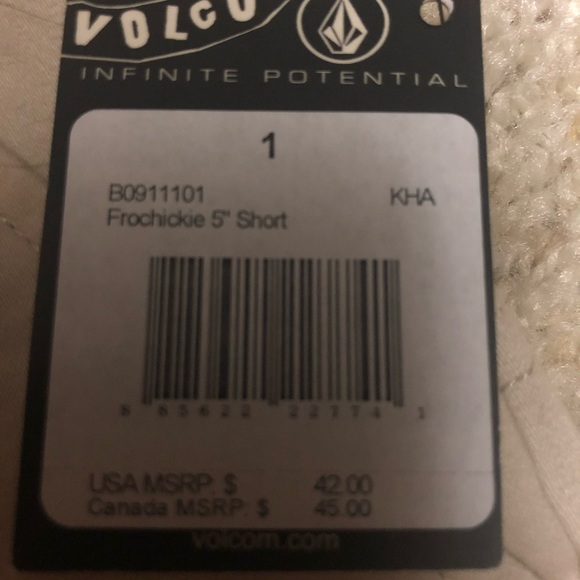 Volcom Shorts - Picture 5 of 5